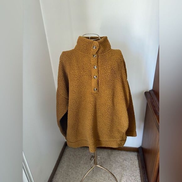 Aerie tan oversized faux Sherpa pullover with buttons size large - Picture 1 of 7